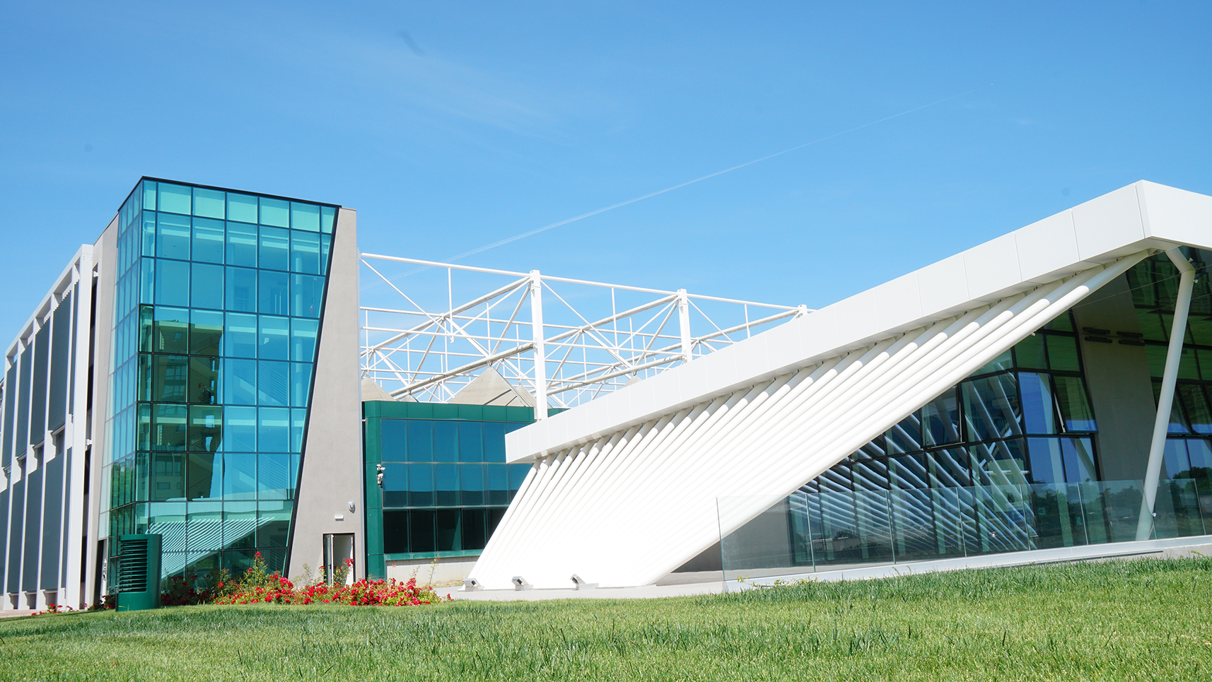 CHI 3 Showroom&Training Center Medical Equipment Cefla